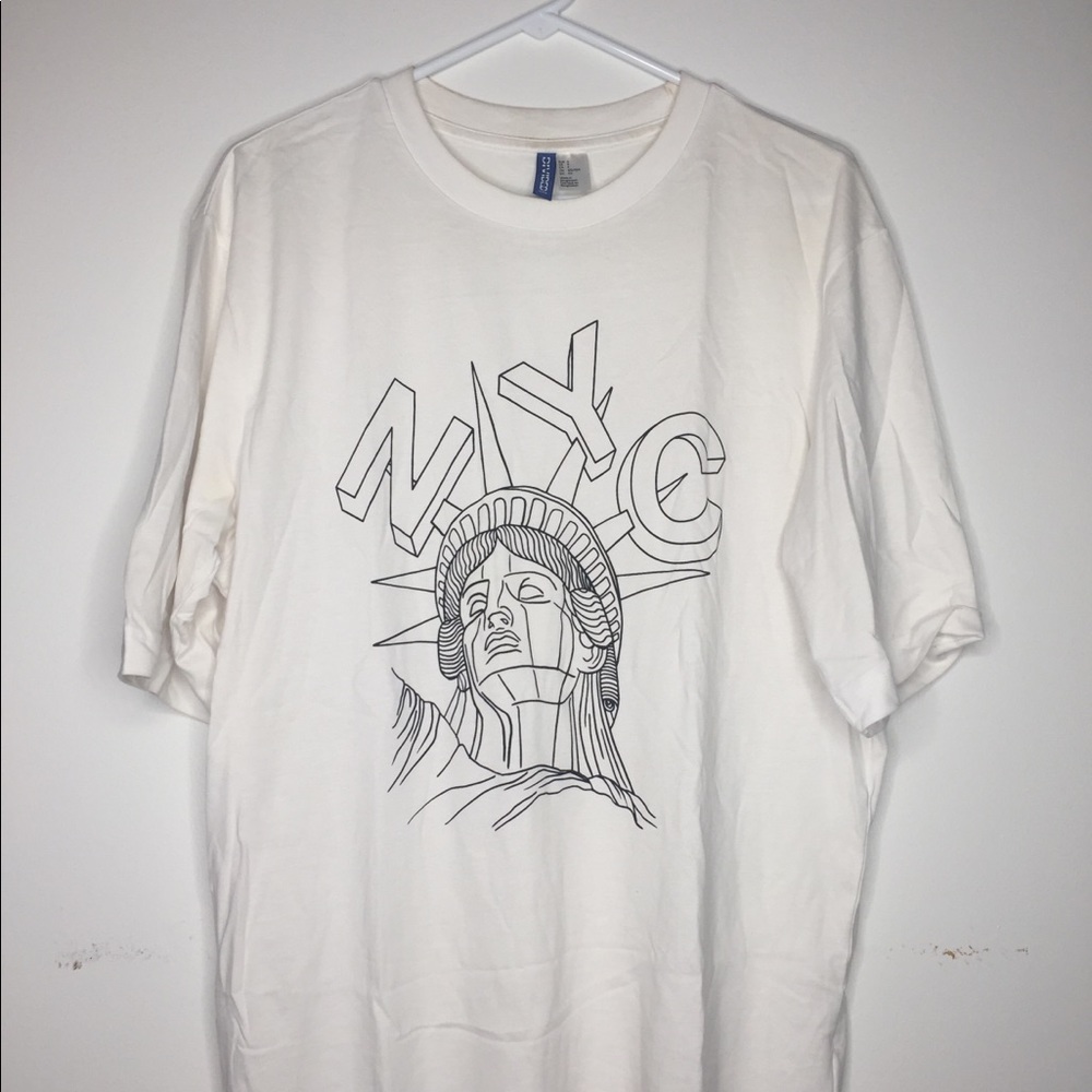 H&M NYC Graphic Tee
